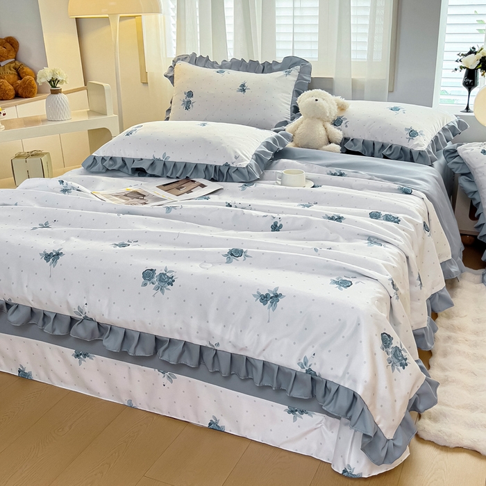 91家纺网 家纺一手货源 找家纺 找底底家纺 2025新款60S水洗天丝夏被夏凉被空调被床裙四件套 蓝色妖姬