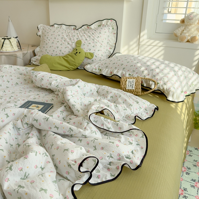 91家纺网 家纺一手货源 找家纺 慕尚 2025新款云感棉花边夏凉被空调被 草莓园