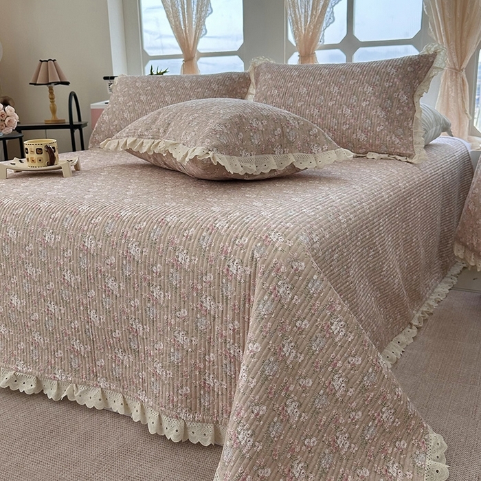 91家纺网 家纺一手货源 找家纺 （总）奈萝家纺 2025新款全棉13372花边床盖三件套四件套纯棉花边夏被春秋被