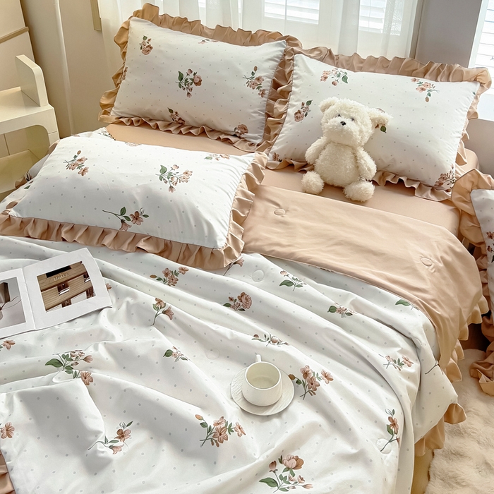 91家纺网 家纺一手货源 找家纺 找底底家纺 2025新款60S水洗天丝夏被夏凉被空调被床裙四件套 甜甜花香