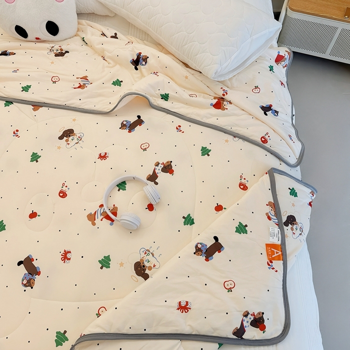 91家纺网 家纺一手货源 找家纺 兜米  2025夏季A类针织棉夏凉被小清新卡通双面针织棉空调被子被芯 平安小狗