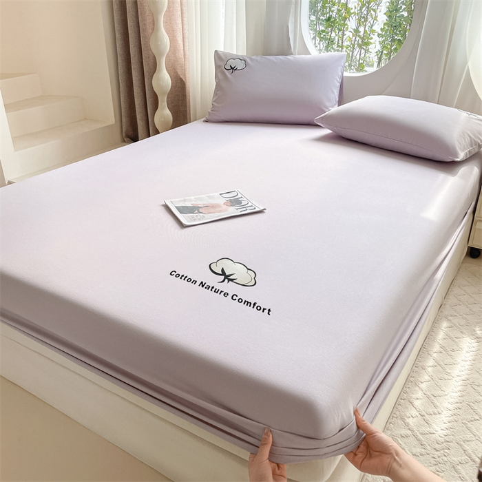 91家纺网 家纺一手货源 找家纺 布卢姆床垫 2025新款全棉烫画全棉老粗布床笠 棉朵-黛紫