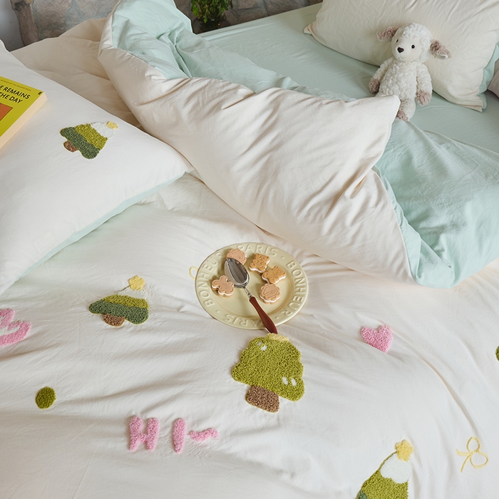 91家纺网 家纺一手货源 找家纺 （总）鑫喜莱家纺 2025新款水洗棉毛巾绣四件套场景二【全系图有买家秀文件】