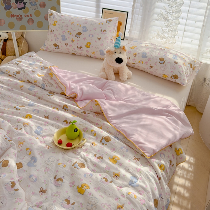 91家纺网 家纺一手货源 找家纺 美派工厂店2025新款水洗邹邹纱夏被 灰蒙小狗