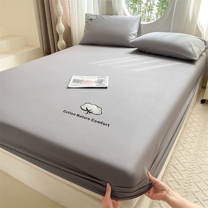 91家纺网 家纺一手货源 找家纺 布卢姆床垫 2025新款全棉烫画全棉老粗布床笠 棉朵-深灰