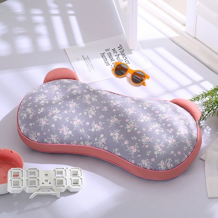 91家纺网 家纺一手货源 找家纺 （总）蔻眠 2025全棉双层纱碎花熊猫荞麦护颈枕