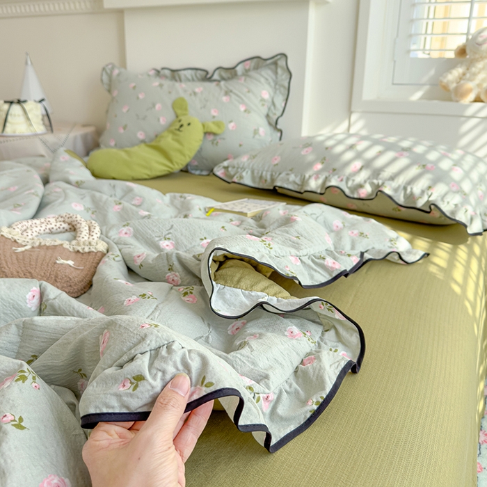 91家纺网 家纺一手货源 找家纺 慕尚 2025新款云感棉花边夏凉被空调被 丝带花