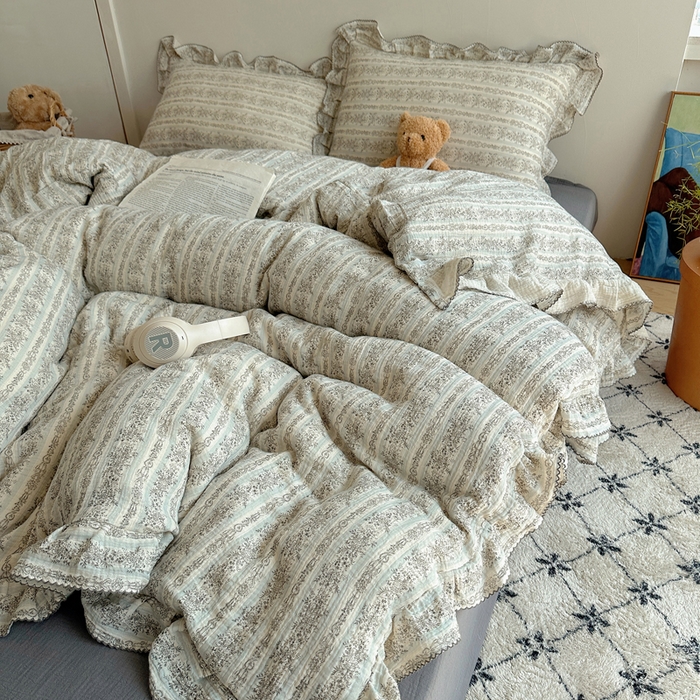 91家纺网 家纺一手货源 找家纺 2025新韩版花边全棉双层皱皱纱布四件套 白兰地