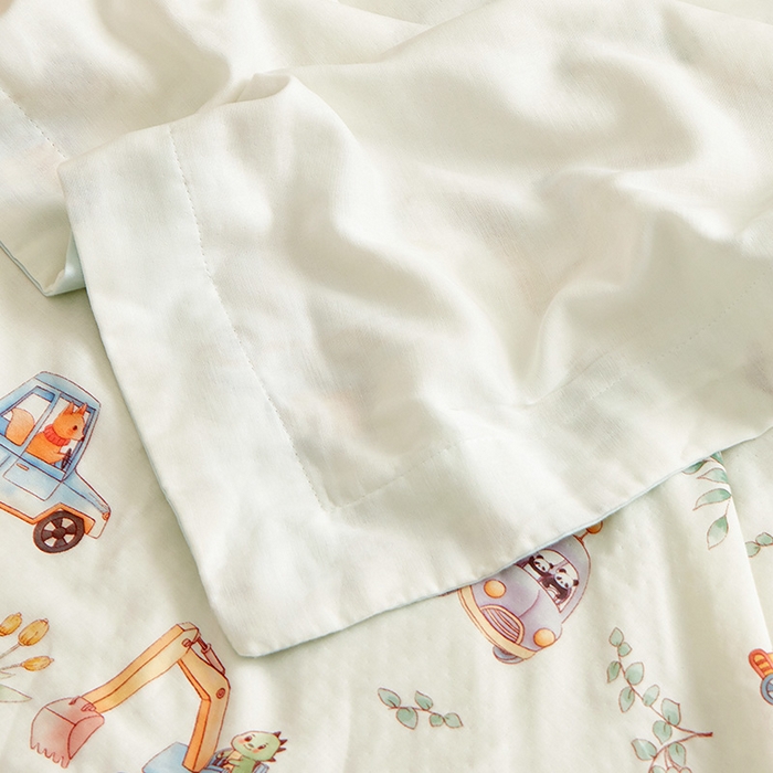 91家纺网 家纺一手货源 找家纺 嗨生活 2025年新品天竹系列A类竹纤维四层纱儿童盖毯 幼儿园夏被夏凉被空调被 动物车队