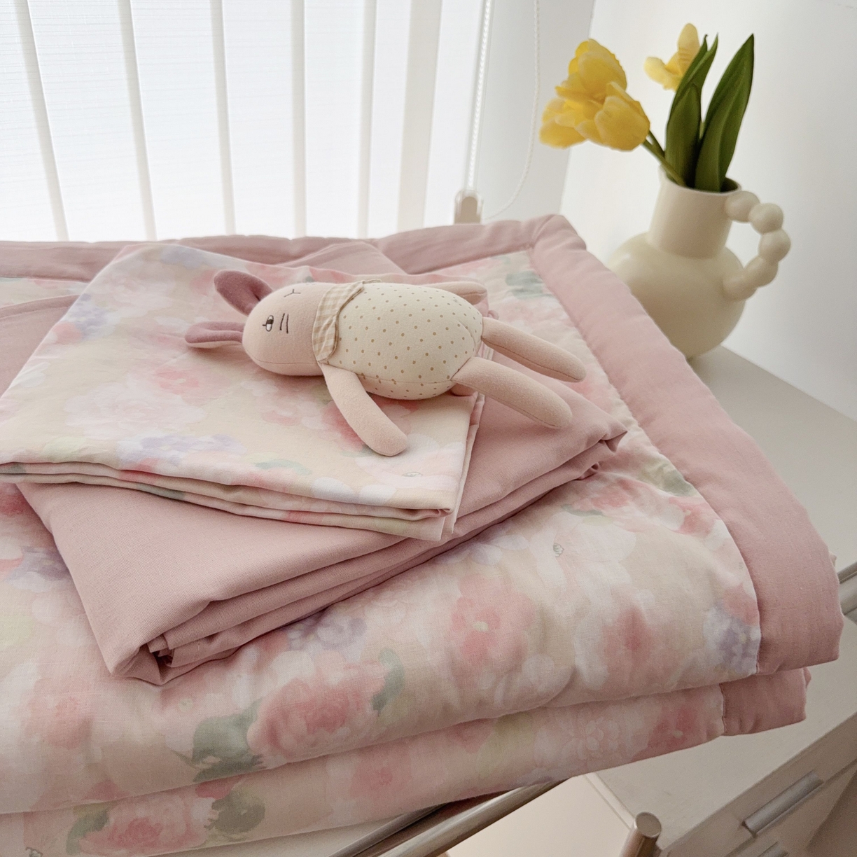 91家纺网 家纺一手货源 找家纺 于果 2025新款全棉双层纱夏被四件套 潮汐月影