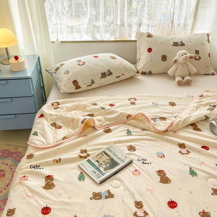 91家纺网 家纺一手货源 找家纺 葡萄家 2025新款A类母婴级大豆纤维牛奶丝针织棉夏凉被空调被-系列二 小熊软糖