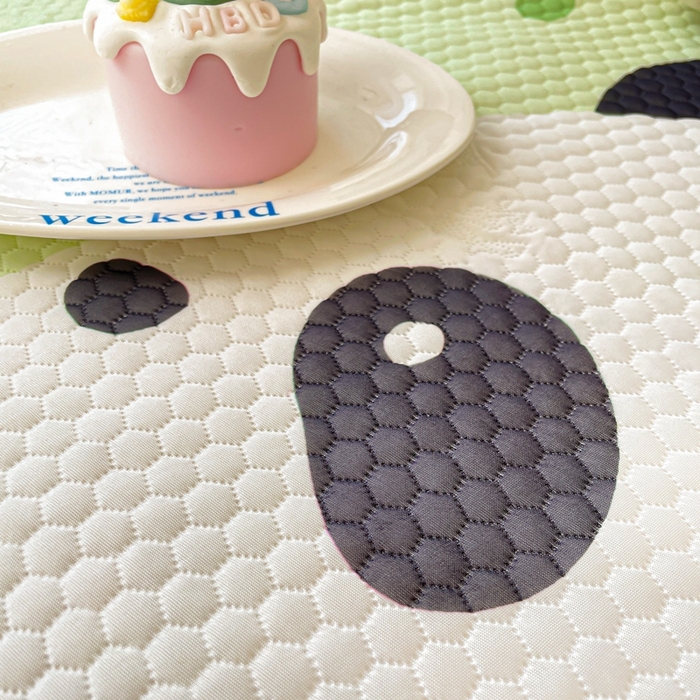 91家纺网 家纺一手货源 找家纺 川悦生活 2025新款大版冰豆豆凉豆豆凉席 礼物小熊猫