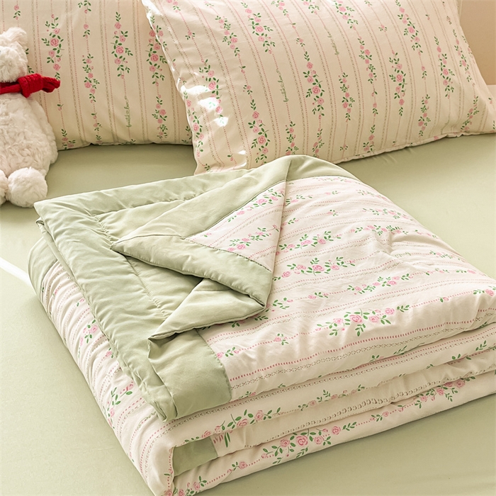 91家纺网 家纺一手货源 找家纺 美梦里 2025新款A类水洗棉棉花夏被 夏凉被空调被 花间