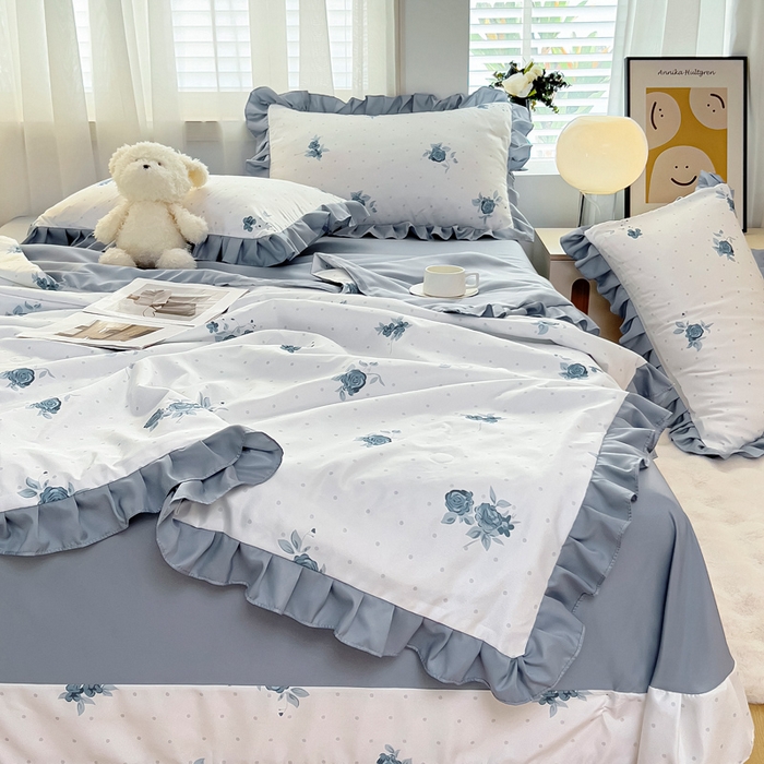 91家纺网 家纺一手货源 找家纺 找底底家纺 2025新款60S水洗天丝夏被夏凉被空调被床裙四件套 蓝色妖姬