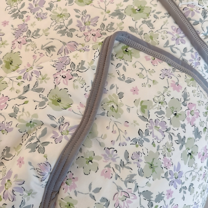 91家纺网 家纺一手货源 找家纺 兜米  2025夏季A类针织棉夏凉被小清新卡通双面针织棉空调被子被芯 花园兔