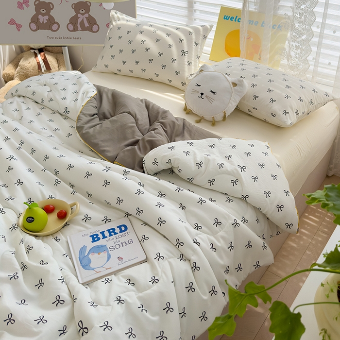 91家纺网 家纺一手货源 找家纺 美派工厂店2025新款水洗邹邹纱夏被 慢生活