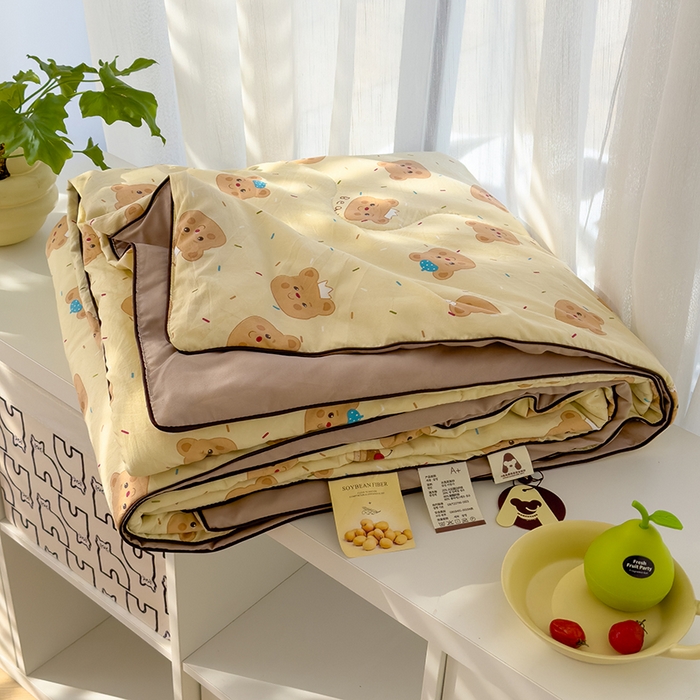 91家纺网 家纺一手货源 找家纺 美派工厂店2025新款水洗邹邹纱夏被 奥利奥小熊