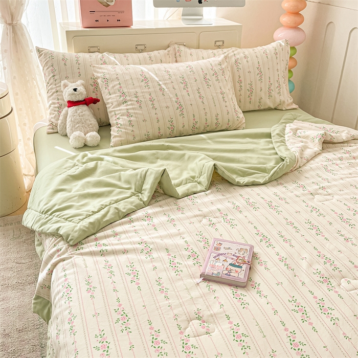 91家纺网 家纺一手货源 找家纺 美梦里 2025新款A类水洗棉棉花夏被 夏凉被空调被 花间