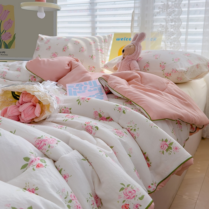 91家纺网 家纺一手货源 找家纺 美派工厂店2025新款水洗邹邹纱夏被 晚星轨迹