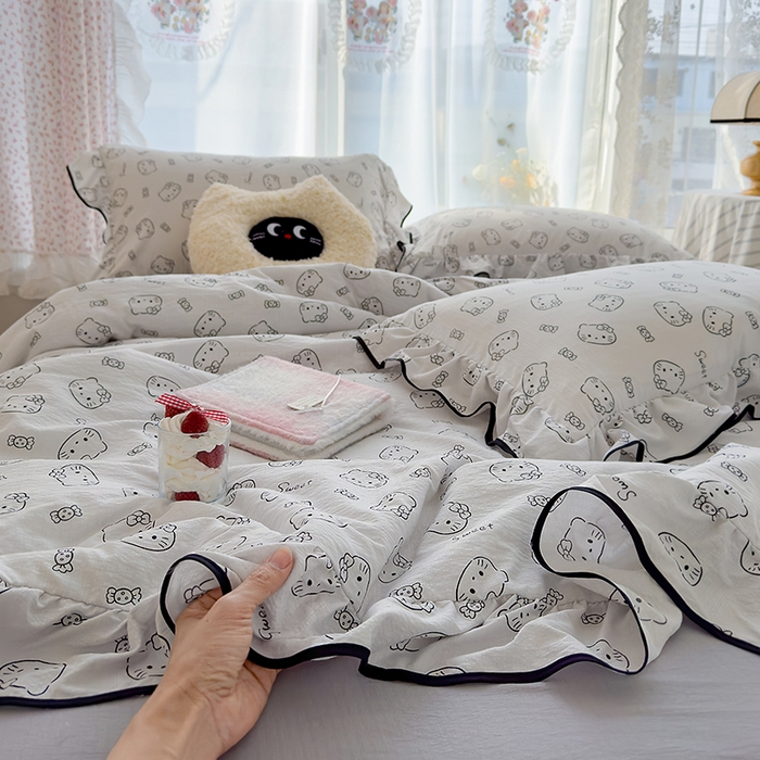 91家纺网 家纺一手货源 找家纺 欧尚2025新款BYS-云感纱MEB夏被四件套系列 MEB-猫咪恋人