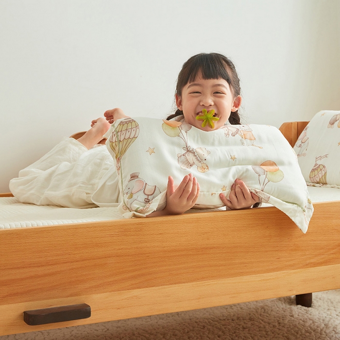 91家纺网 家纺一手货源 找家纺 嗨生活 2025年新品天竹系列A类竹纤维四层纱儿童盖毯 幼儿园夏被夏凉被空调被 缤纷马戏团