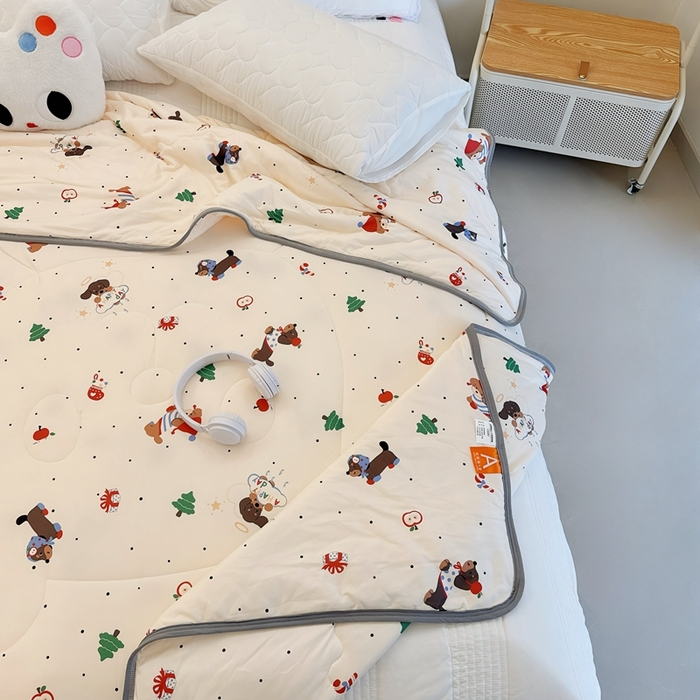 91家纺网 家纺一手货源 找家纺 兜米  2025夏季A类针织棉夏凉被小清新卡通双面针织棉空调被子被芯 平安小狗