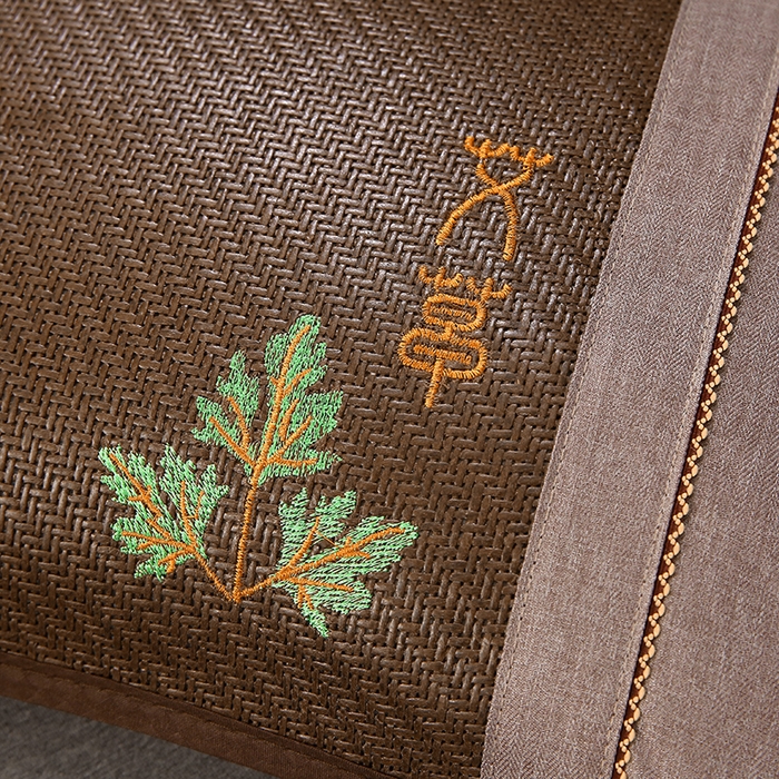 91家纺网 家纺一手货源 找家纺 纽乐家纺 2025新款夏凉凉感艾草花茶香冰藤枕芯茉莉花助睡眠枕头枕芯 艾草茶香冰藤枕-深棕 35x55cm/只