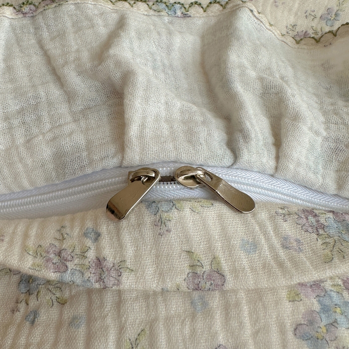 91家纺网 家纺一手货源 找家纺 2025新韩版花边全棉双层皱皱纱布四件套 怦然心动