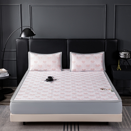 91家纺网 家纺一手货源 找家纺 小牛席业 2025新款亲肤舒适爱心凉感冰丝席凉席席子系列-床笠款 粉色