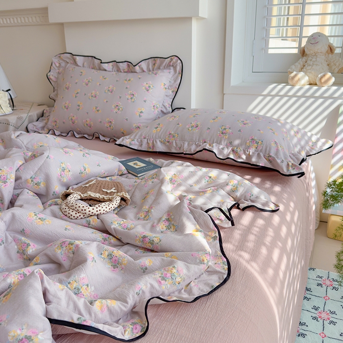 91家纺网 家纺一手货源 找家纺 慕尚 2025新款云感棉花边夏凉被空调被 柔情紫