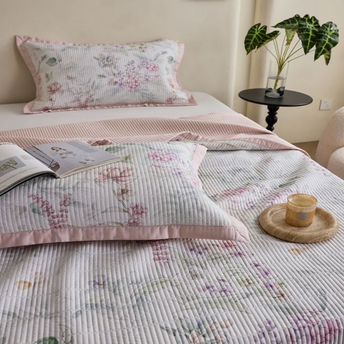 91家纺网 家纺一手货源 找家纺 黛舒家居2025新款天丝水洗印花夏被床盖三件套 繁花之恋