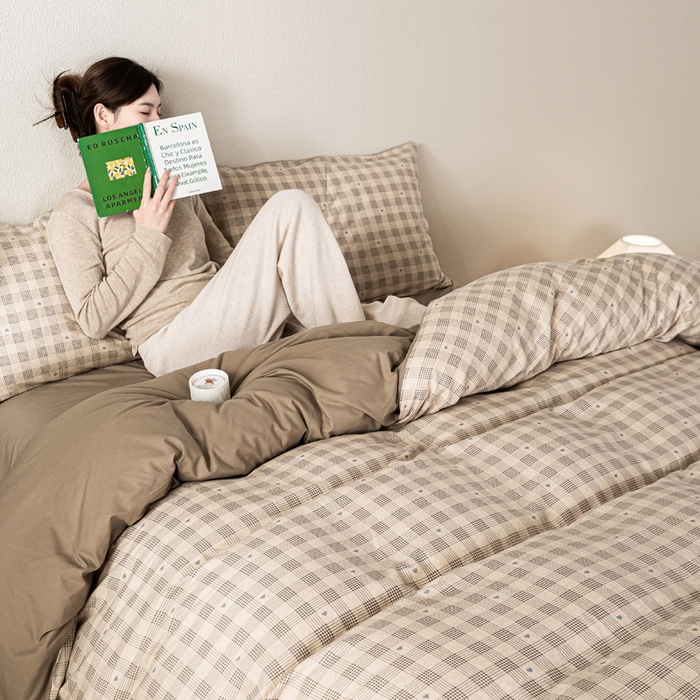 91家纺网 家纺一手货源 找家纺 2025新款全棉水洗棉双层纱印花四件套 伯克利-咖