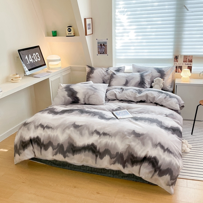 91家纺网 家纺一手货源 找家纺 吉象2025新款全棉印花北欧极简四件套系列 水墨画