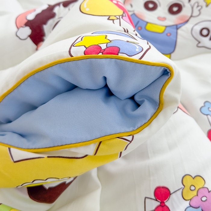 91家纺网 家纺一手货源 找家纺 美派工厂店2025新款水洗邹邹纱夏被 木马小新