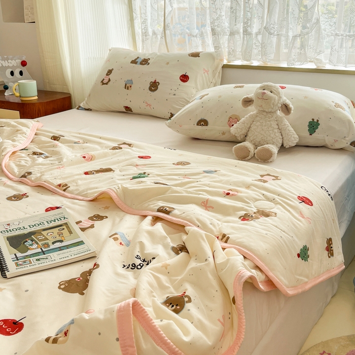 91家纺网 家纺一手货源 找家纺 葡萄家 2025新款A类母婴级大豆纤维牛奶丝针织棉夏凉被空调被-系列二 小熊软糖