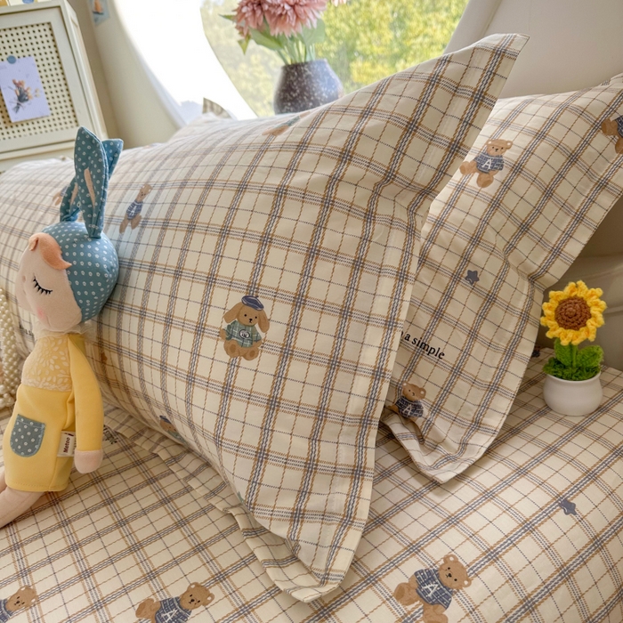 91家纺网 家纺一手货源 找家纺 百寐 2025新款13372全棉纯棉印花双人枕套+同款床单 格子熊