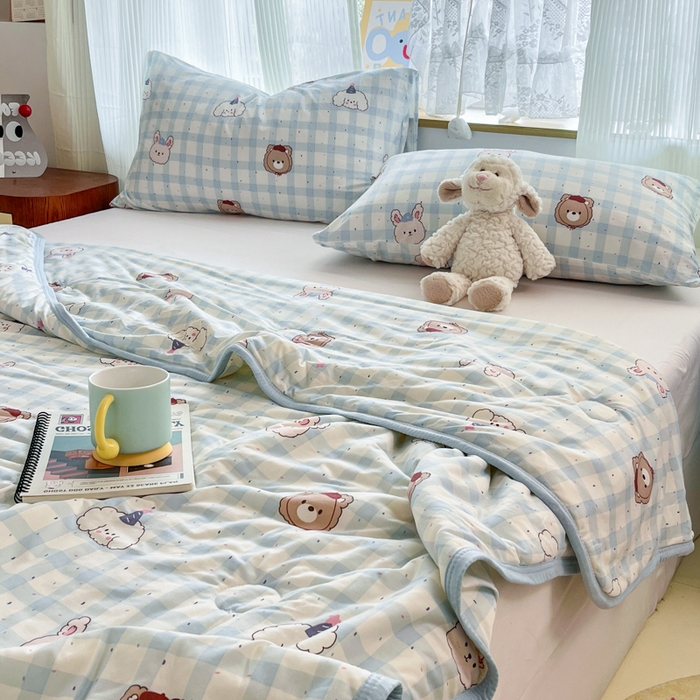 91家纺网 家纺一手货源 找家纺 葡萄家 2025新款A类母婴级大豆纤维牛奶丝针织棉夏凉被空调被-系列二 格子小熊