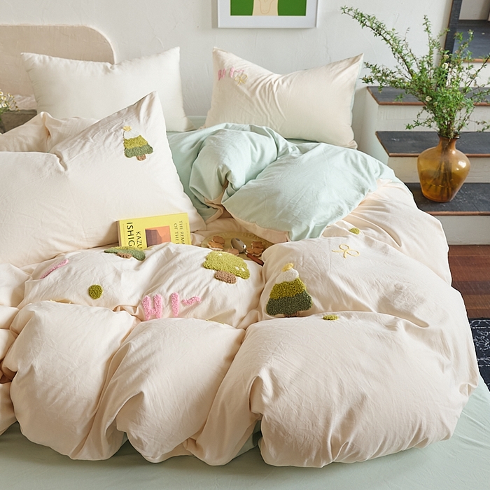 91家纺网 家纺一手货源 找家纺 （总）鑫喜莱家纺 2025新款水洗棉毛巾绣四件套场景二【全系图有买家秀文件】