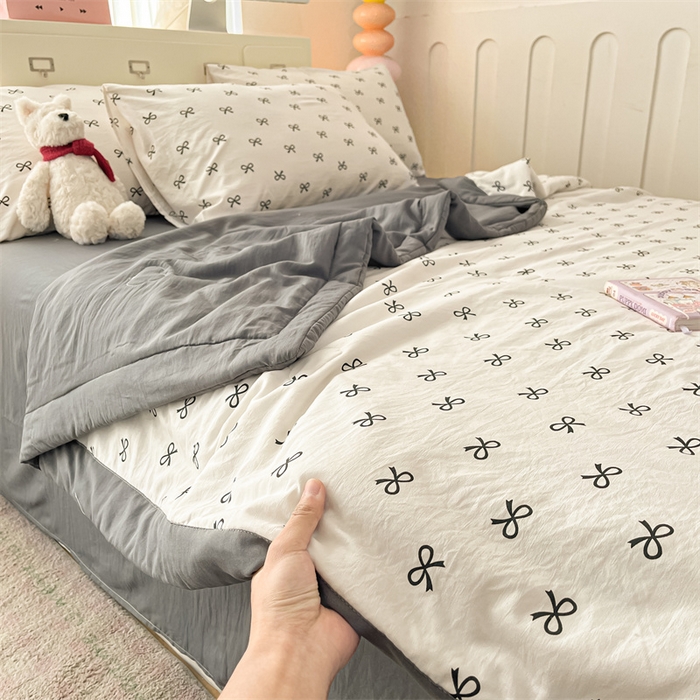 91家纺网 家纺一手货源 找家纺 美梦里 2025新款A类水洗棉棉花夏被 夏凉被空调被 蝴蝶结