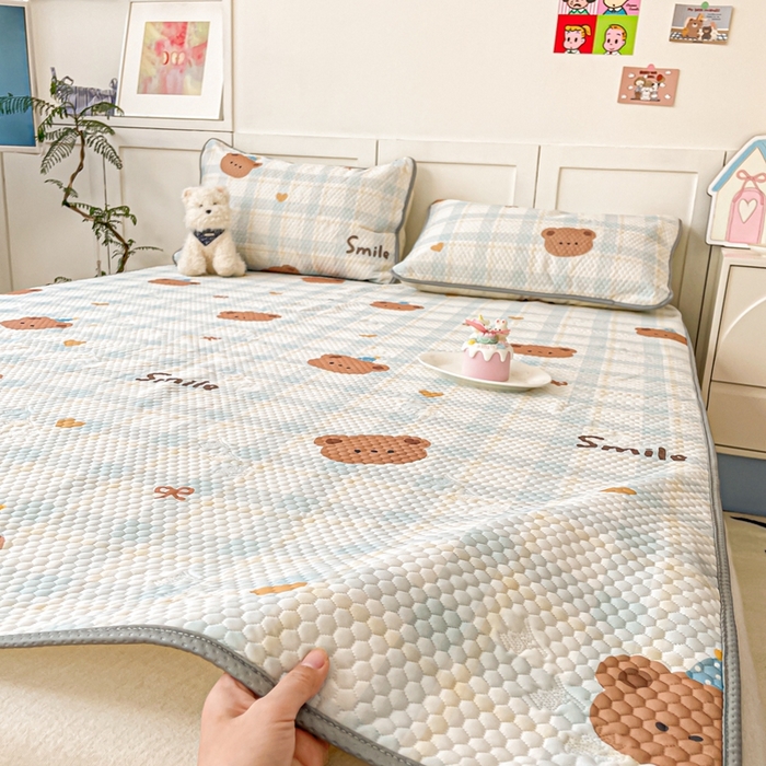 91家纺网 家纺一手货源 找家纺 川悦生活 2025新款大版冰豆豆凉豆豆凉席 格拉熊