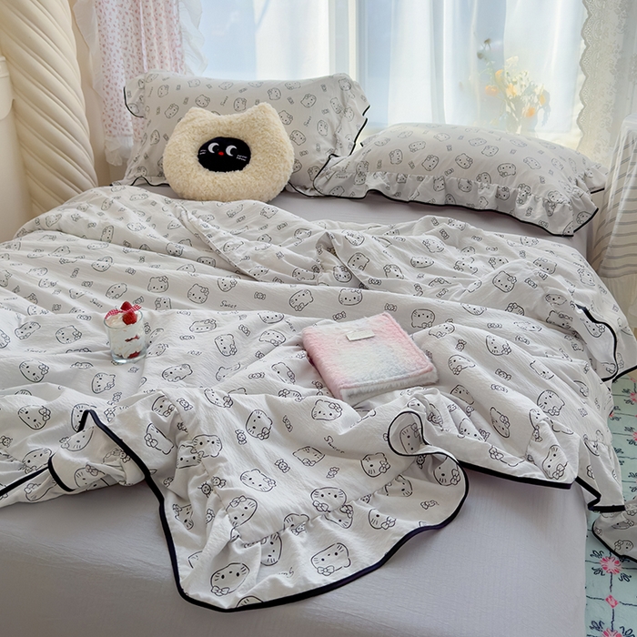 91家纺网 家纺一手货源 找家纺 欧尚2025新款BYS-云感纱MEB夏被四件套系列 MEB-猫咪恋人