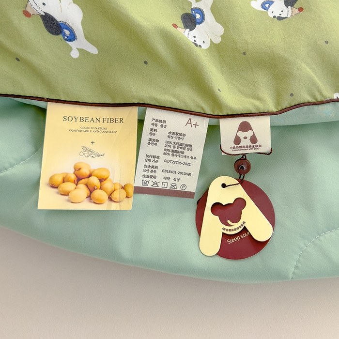 91家纺网 家纺一手货源 找家纺 美派工厂店2025新款水洗邹邹纱夏被 一只绿狗