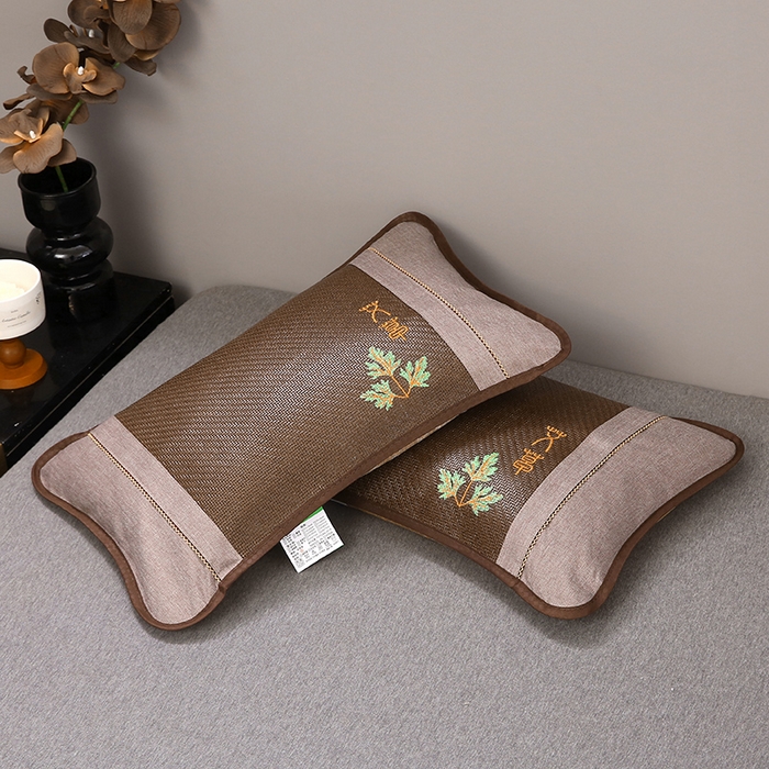 91家纺网 家纺一手货源 找家纺 纽乐家纺 2025新款夏凉凉感艾草花茶香冰藤枕芯茉莉花助睡眠枕头枕芯 艾草茶香冰藤枕-深棕 35x55cm/只