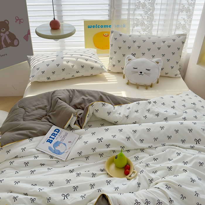 91家纺网 家纺一手货源 找家纺 美派工厂店2025新款水洗邹邹纱夏被 慢生活