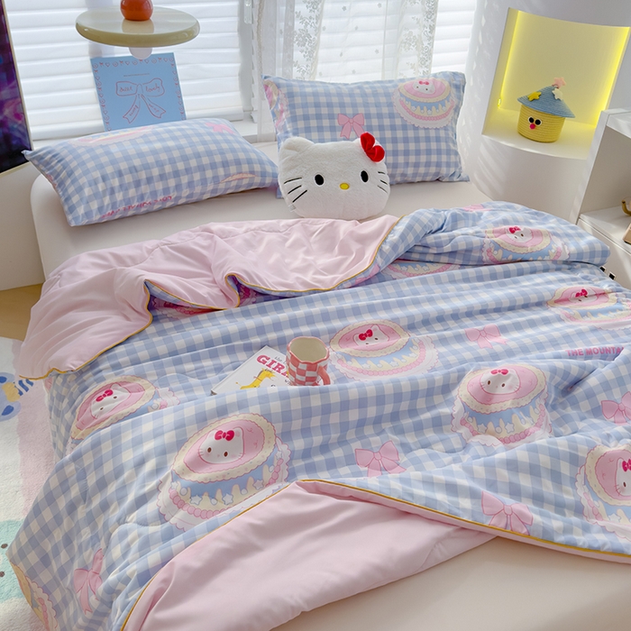 91家纺网 家纺一手货源 找家纺 美派工厂店2025新款水洗邹邹纱夏被 蛋糕蓝格kt