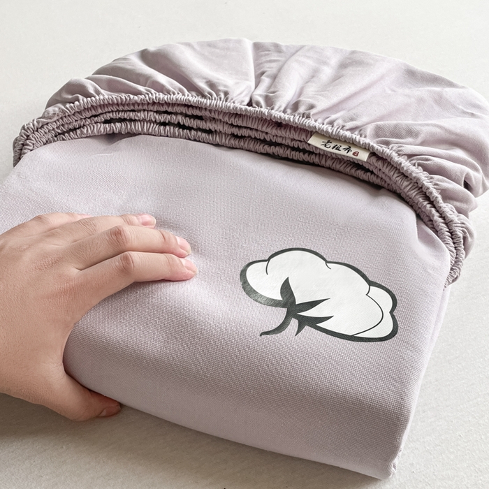 91家纺网 家纺一手货源 找家纺 布卢姆床垫 2025新款全棉烫画全棉老粗布床笠 棉朵-黛紫