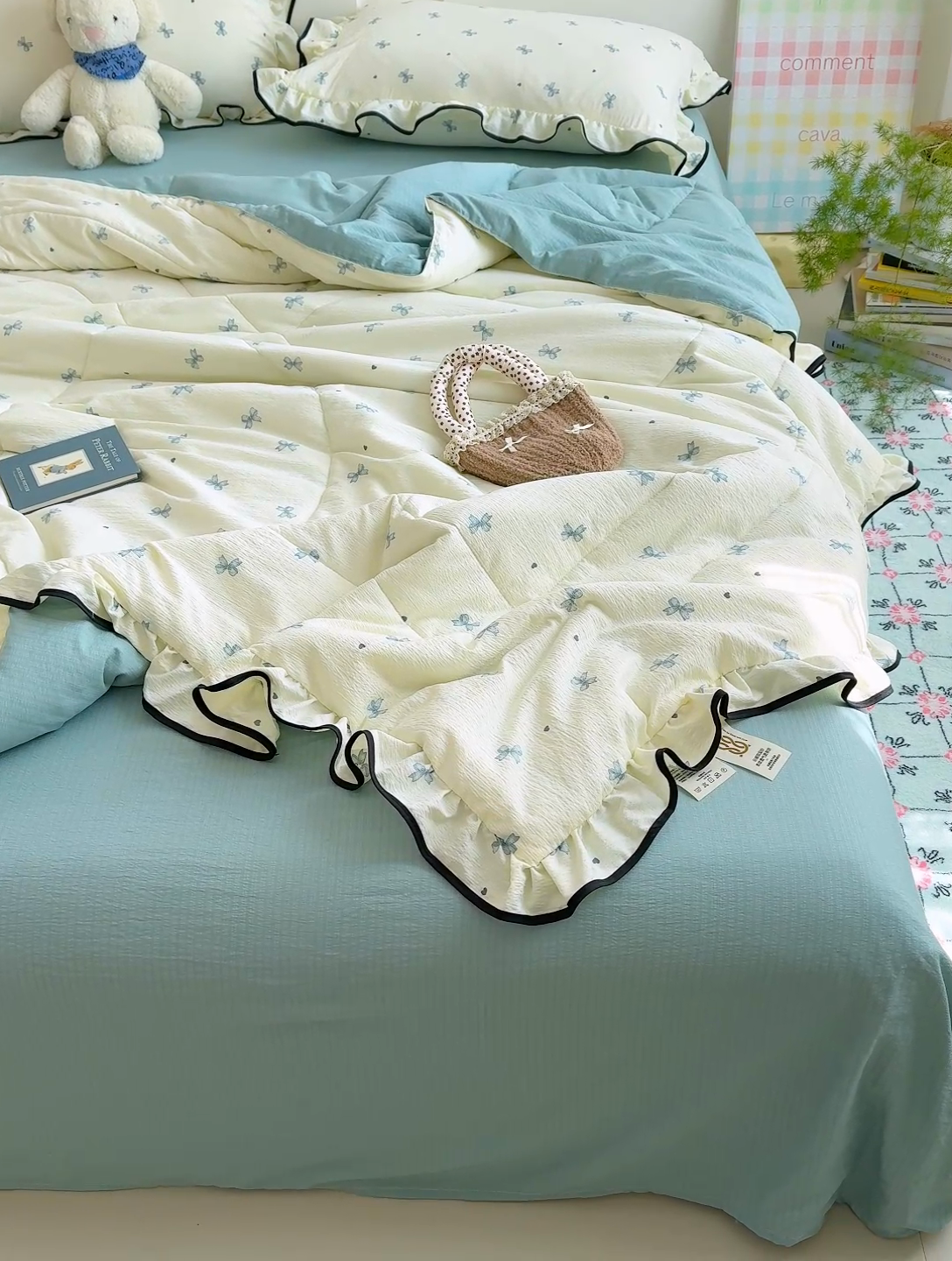 91家纺网 家纺一手货源 找家纺 慕尚 2025新款云感棉花边夏凉被空调被 蓝蝴蝶结