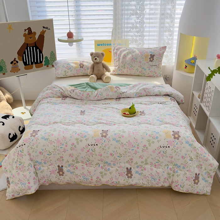 91家纺网 家纺一手货源 找家纺 美派工厂店2025新款水洗邹邹纱夏被 静谧