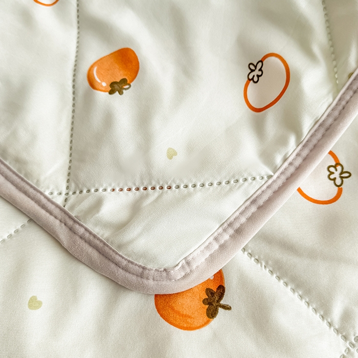 91家纺网 家纺一手货源 找家纺 薇玛仕 2025新款印花款小清新超声波大豆夏凉被空调被 柿柿如意