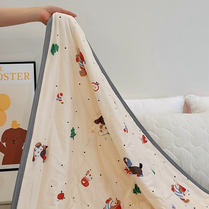 91家纺网 家纺一手货源 找家纺 兜米  2025夏季A类针织棉夏凉被小清新卡通双面针织棉空调被子被芯 平安小狗